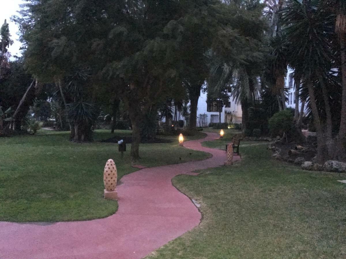 Jardines Del Puerto Daire Marbella Dış mekan fotoğraf