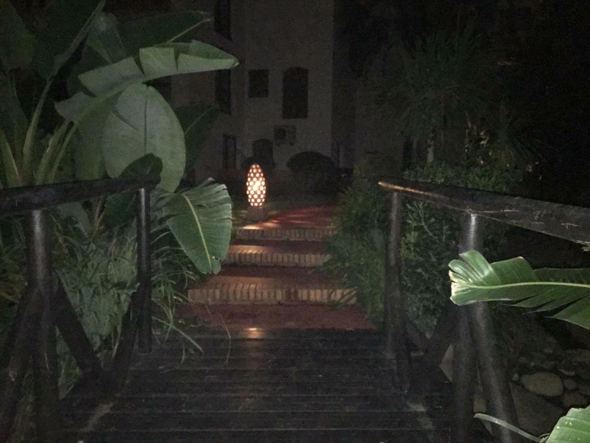 Jardines Del Puerto Daire Marbella Dış mekan fotoğraf