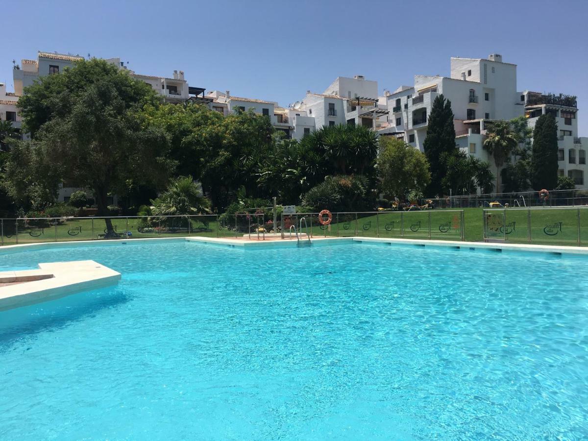 Jardines Del Puerto Daire Marbella Dış mekan fotoğraf